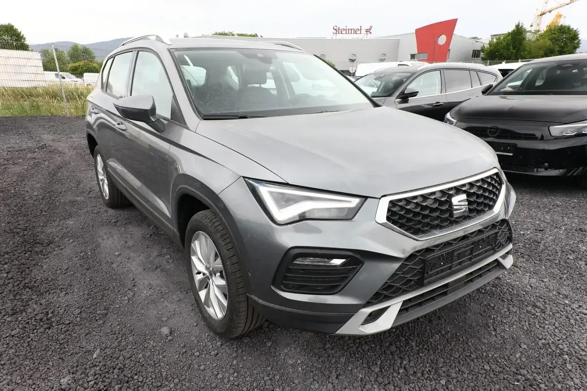Neu Seat Ateca 150 PS (110 kW) 2026 Graphite grau metallic SUV