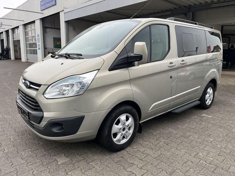 Grau Gebraucht 2015 Ford Tourneo Custom Titanium Van / Kleinbus | 18.290 € (Fairer Preis) - Bild 1/4