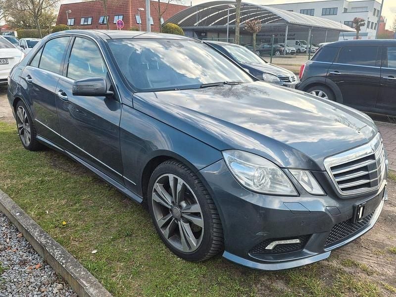 Second-hand Mercedes E350 231 CP (169 kW) 2009 Gri Berlinǎ
