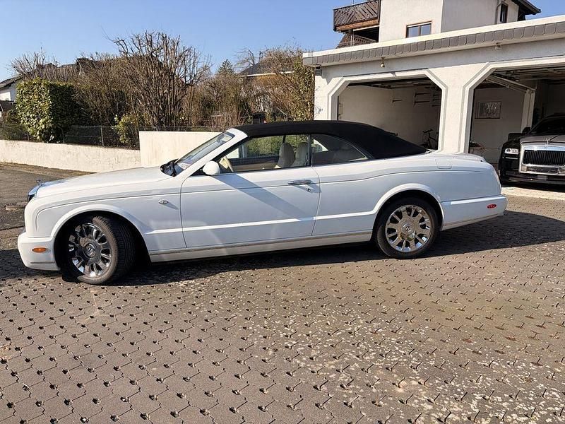 Usata Bentley Azure 457 CV (336 kW) 2008 Bianco Cabrio
