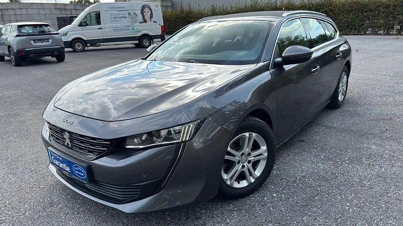 Grau Gebraucht 2021 Peugeot 508 Active Limousine | 16.000 € (Superpreis) - Bild 1/4