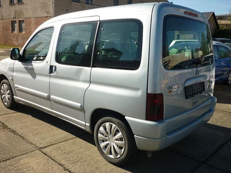 Gebraucht Citroën Berlingo 75 PS (55 kW) 2004 Blau Van / Kleinbus