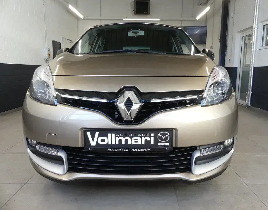 Gebraucht Renault Mégane III LIMITED 116 PS (85 kW) 2015 Beige Limousine