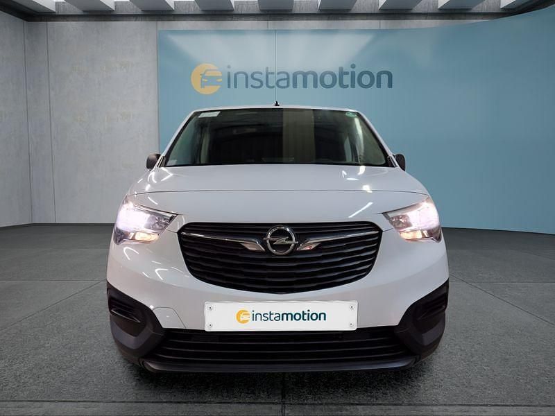 Gebraucht Opel Combo-e Life 100 kW (136 PS) 2024 Weiß Limousine