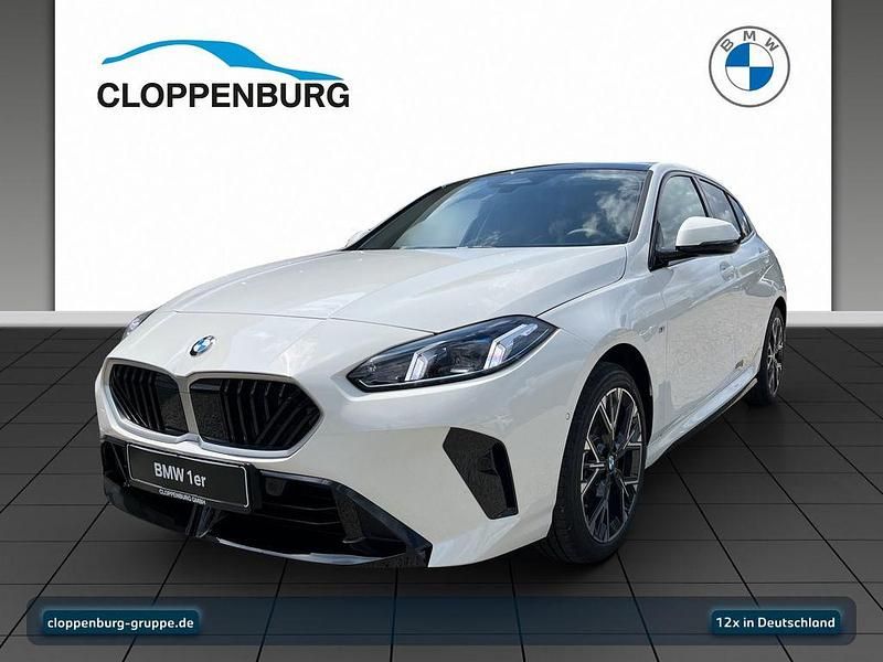 Alpinweiss iii Neu 2025 BMW 116 M Sport Kleinwagen | 36.240 € (Fairer Preis) - Bild 1/3