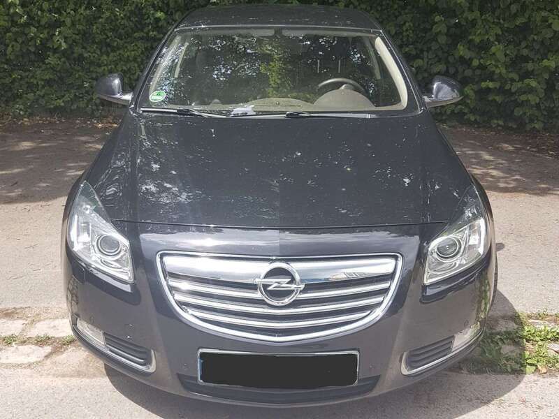 Schwarz Gebraucht 2009 Opel Insignia Edition Kombi | 4.500 € (Guter Preis) - Bild 1/4