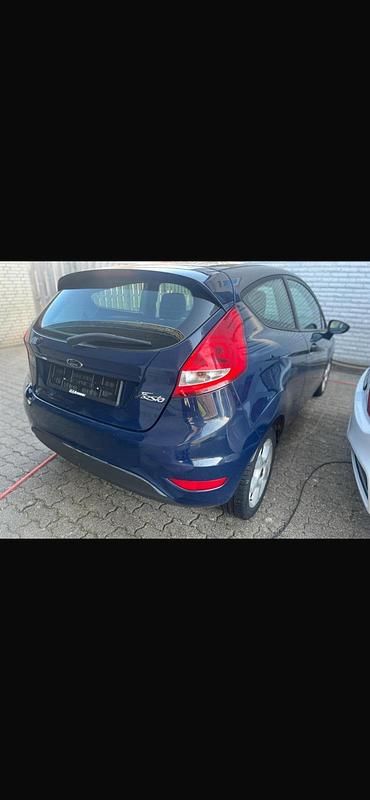 Gebraucht Ford Fiesta 2009 Blau Kleinwagen