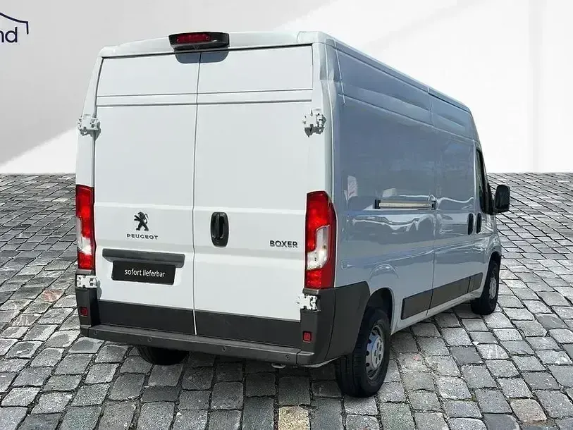 Gebraucht Peugeot Boxer 140 PS (102 kW) 2024 Weiß Van