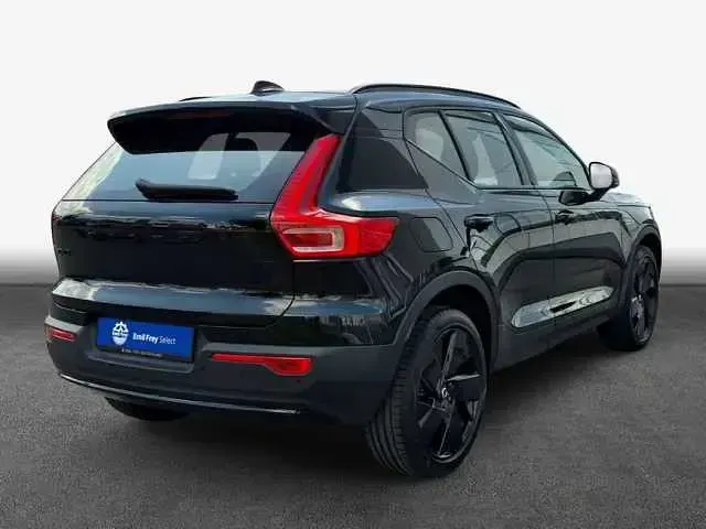 Gebraucht Volvo XC40 120 PS (88 kW) 2025 SUV
