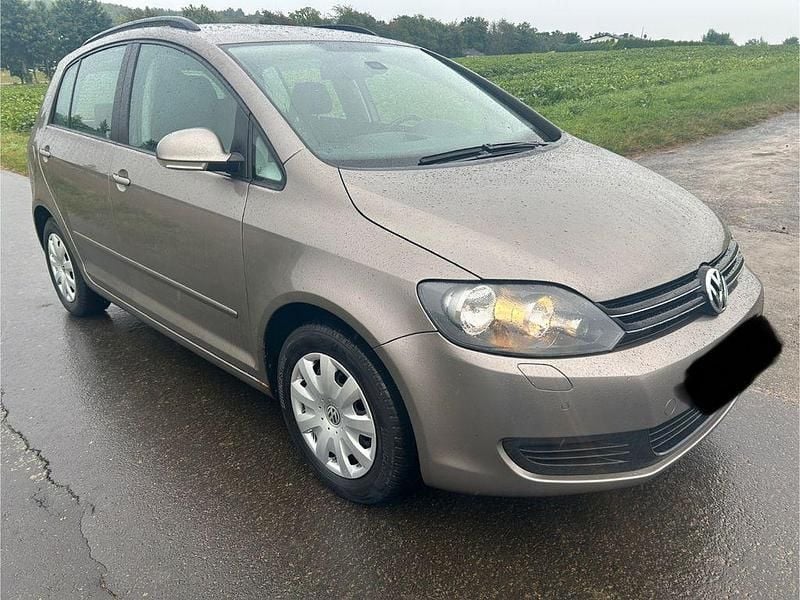 Braun Gebraucht 2009 VW Golf Plus Comfortline Van / Kleinbus | 4.000 € (Guter Preis) - Bild 1/4