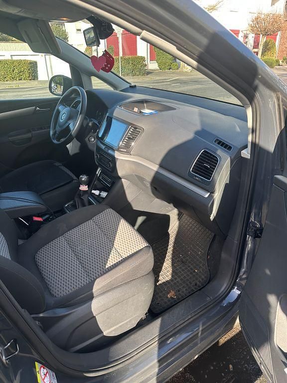 Gebraucht VW Sharan 140 PS (102 kW) 2010 Schwarz Van / Kleinbus