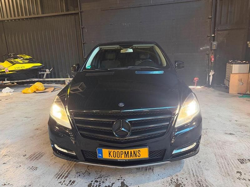 Gebraucht Mercedes R350 2012 Schwarz Van / Kleinbus
