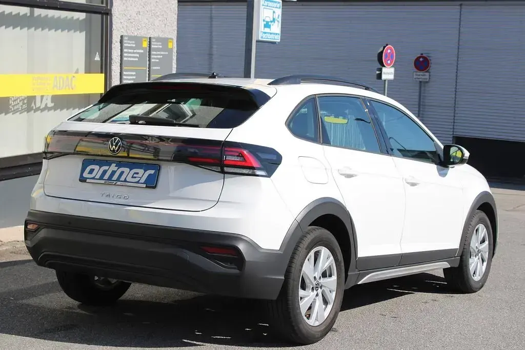 Second-hand VW Taigo Life 95 CP (69 kW) 2023 Alb SUV