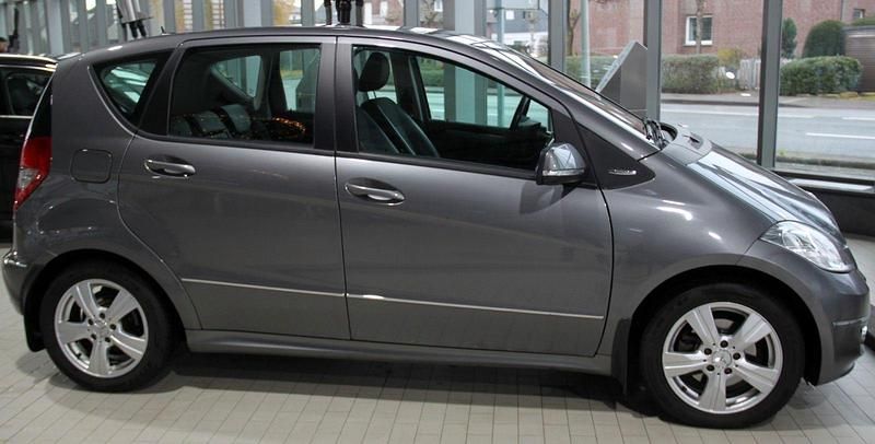 Gebraucht Mercedes A170 Avantgarde 116 PS (85 kW) 2008 Silber Kleinwagen