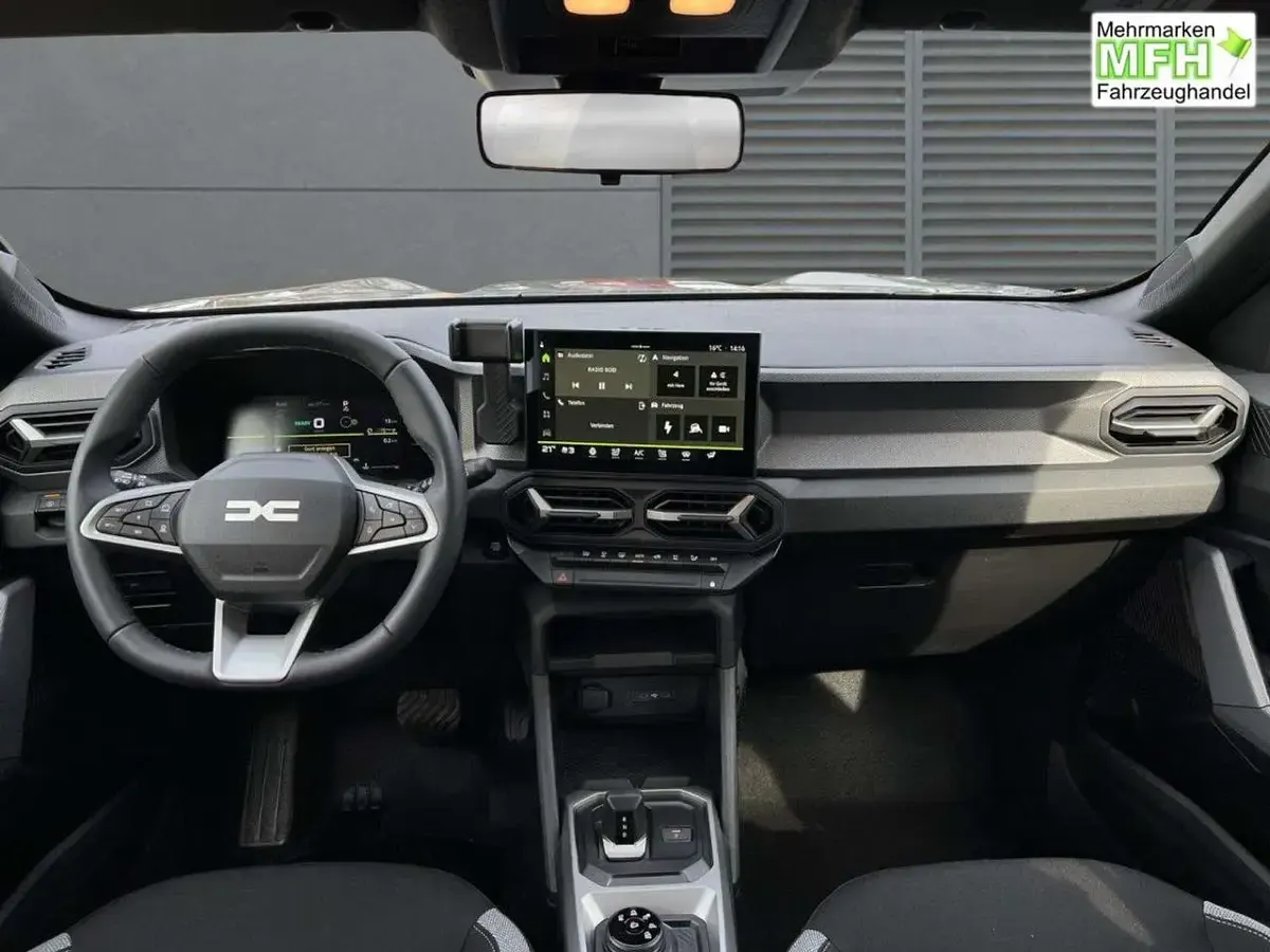 Nowe Dacia Duster Journey 154 KM (113 kW) 2026 Szary SUV