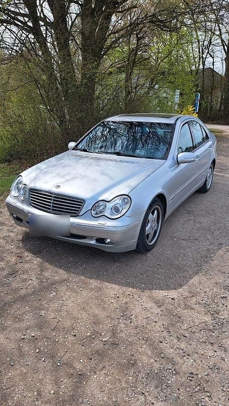 Gebraucht Mercedes 320 218 PS (160 kW) 2002 Silber Limousine