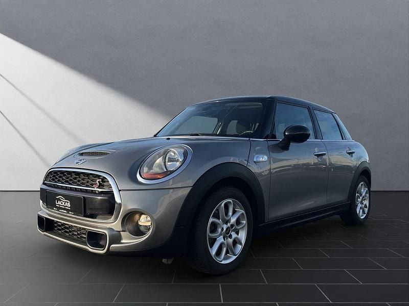 Gebraucht Mini Cooper S 192 PS (141 kW) 2018 Silber Kleinwagen