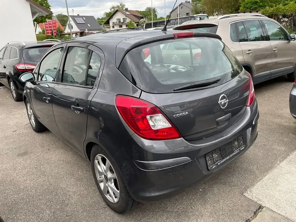 Gebraucht Opel Corsa Satellite 86 PS (63 kW) 2011 Grau Kleinwagen