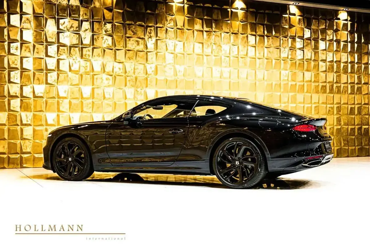 Neu Bentley Continental 782 PS (575 kW) 2026 Schwarz Coupé