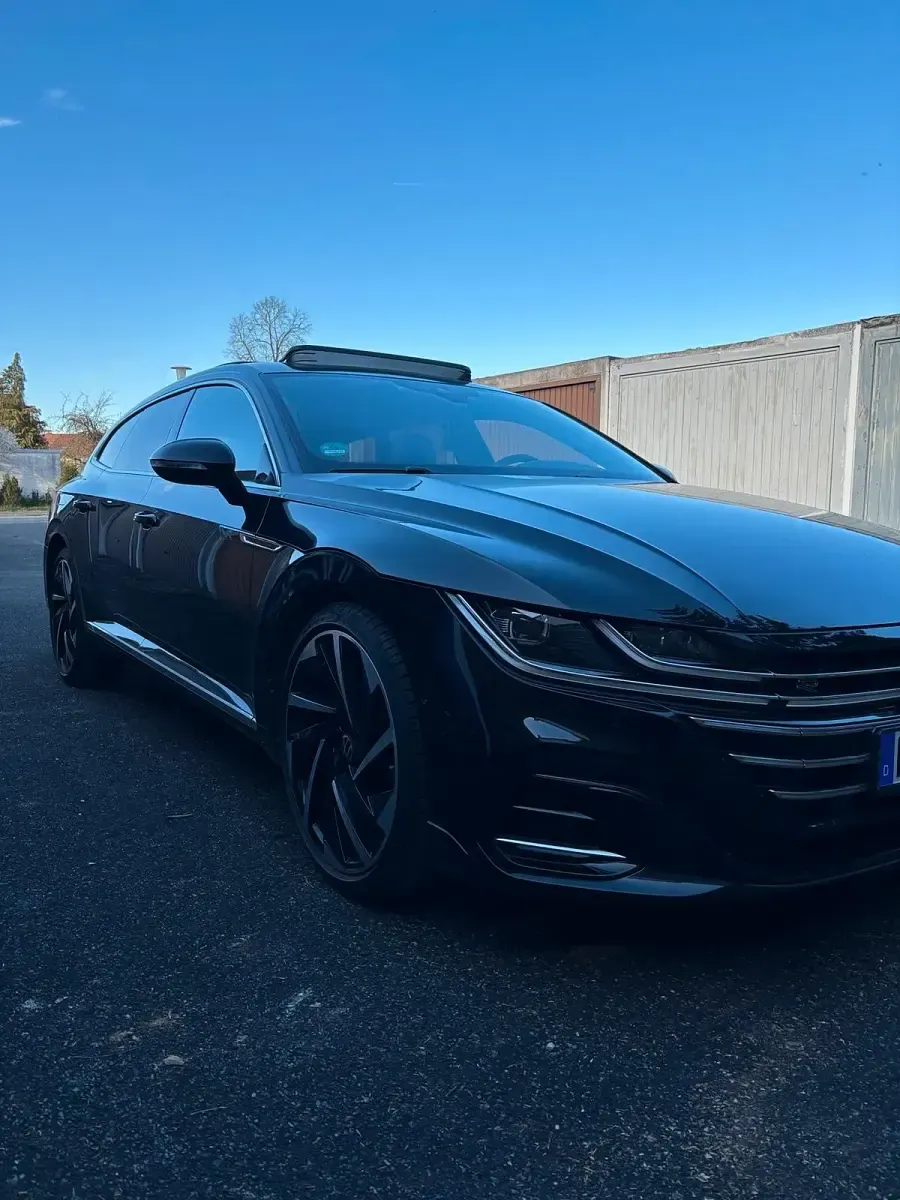 Gebraucht VW Arteon R-line 200 PS (147 kW) 2023 Schwarz Kombi