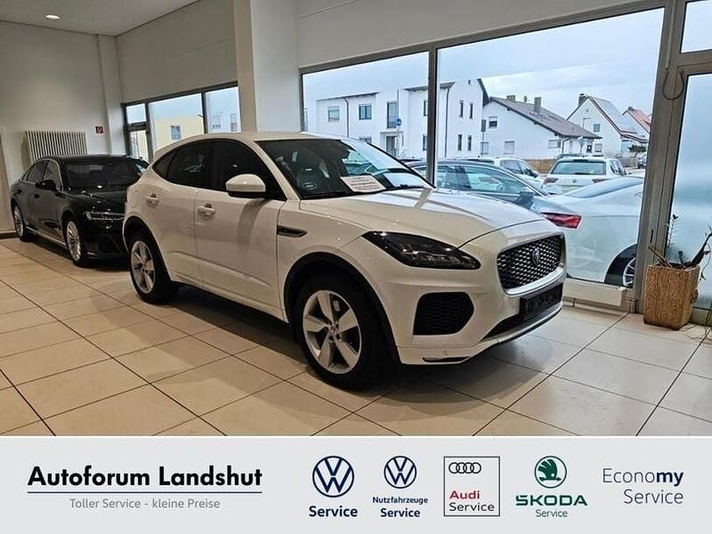 Fuji white Gebraucht 2018 Jaguar E-Pace R-Dynamic SUV | 15.880 € (Guter Preis) - Bild 1/4