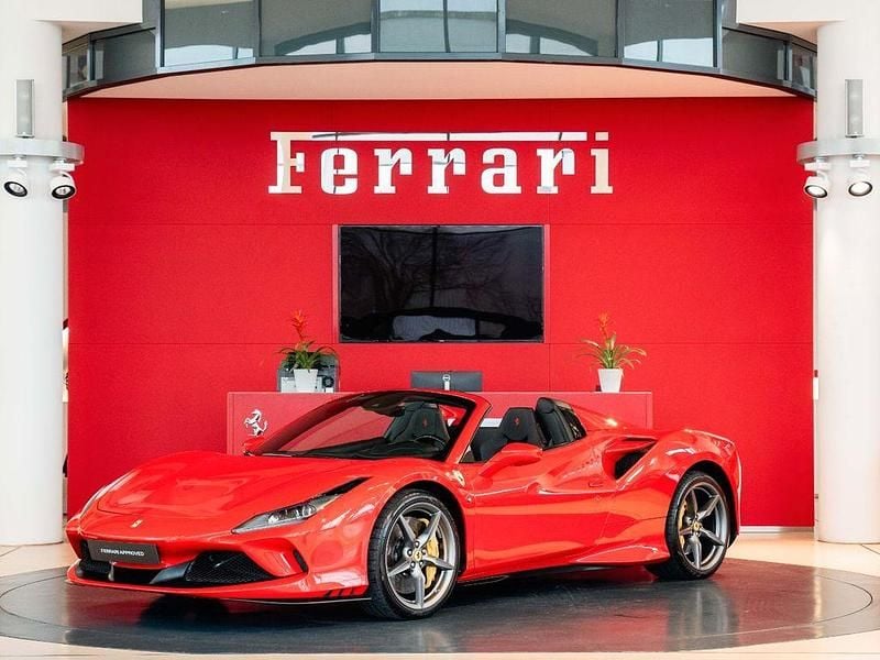 Gebraucht Ferrari F8 721 PS (530 kW) 2022 Rosso corsa Cabrio