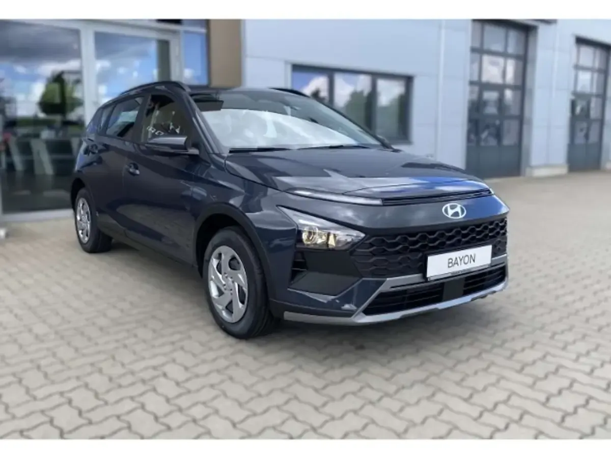 Neu Hyundai Bayon Select 90 PS (66 kW) 2026 Aurora grey / met SUV