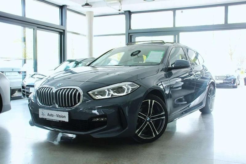 Gebraucht BMW 118 M Sport 150 PS (110 kW) 2024 Grau Kleinwagen