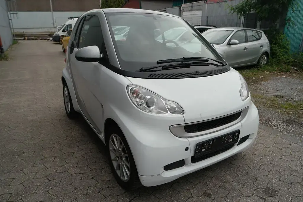 Gebraucht Smart ForTwo Coupé 71 PS (52 kW) 2013 Silber Coupé