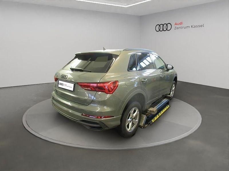 Gebraucht Audi Q3 S-Line 150 PS (110 kW) 2023 Grau SUV