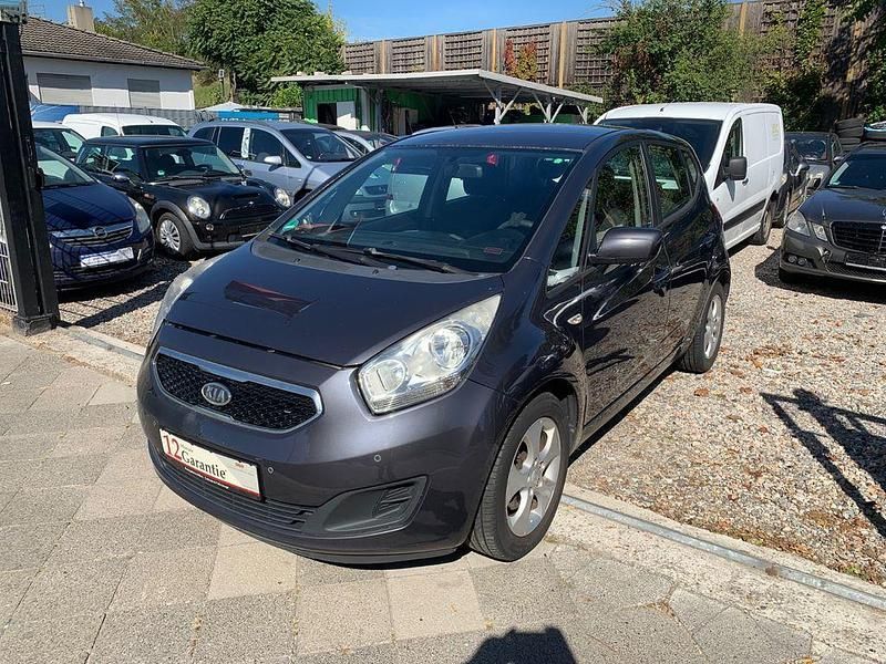 Grau Gebraucht 2013 Kia Venga Kleinwagen | 2.600 € - Bild 1/4