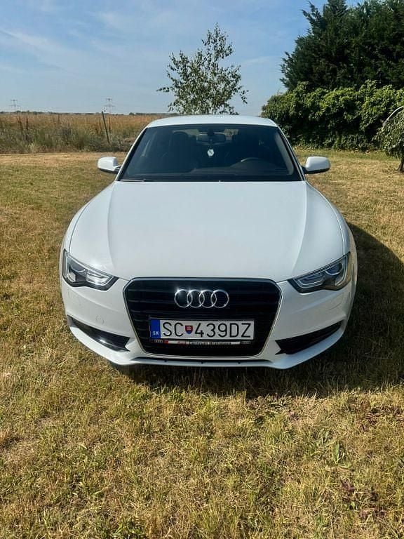 Weiß Gebraucht 2012 Audi A5 Sport Coupé | 12.500 € (Superpreis) - Bild 1/4