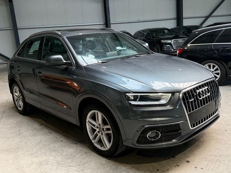 Grau Gebraucht 2014 Audi Q3 Sport SUV | 12.999 € (Guter Preis) - Bild 1/4