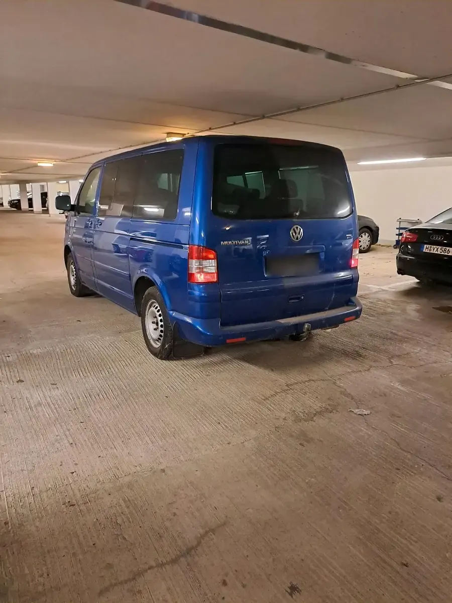 Gebraucht VW Multivan 174 PS (127 kW) 2008 Blau Van / Kleinbus