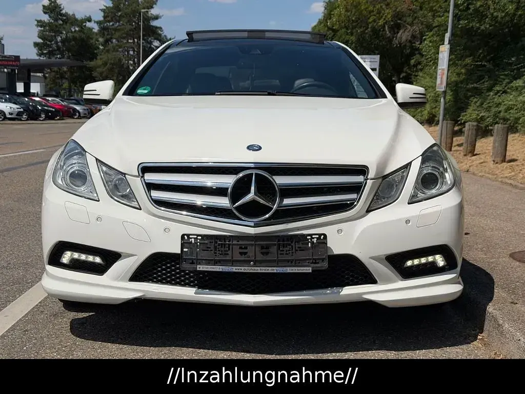 Gebraucht Mercedes E350 231 PS (169 kW) 2011 Weiß Coupé