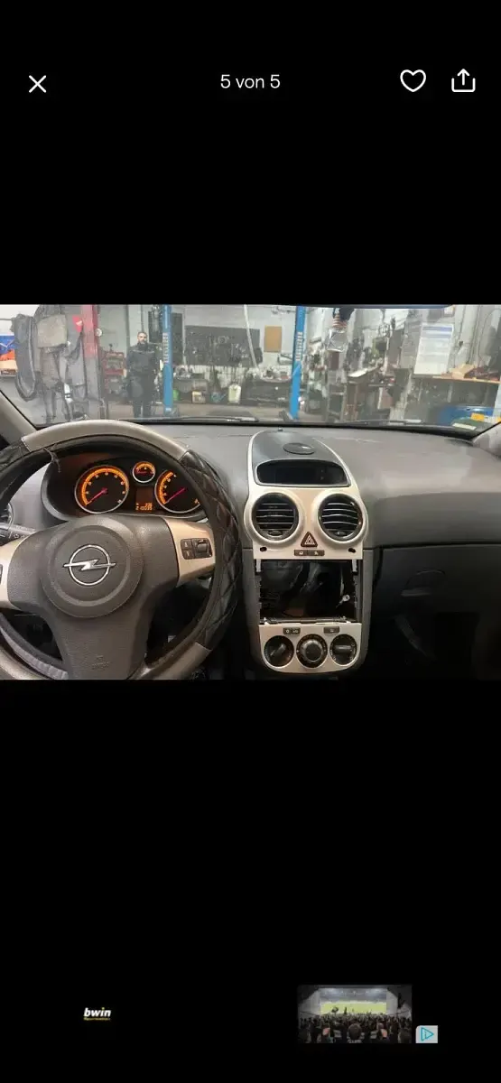 Gebraucht Opel Corsa 80 PS (58 kW) 2009 Silber Kleinwagen