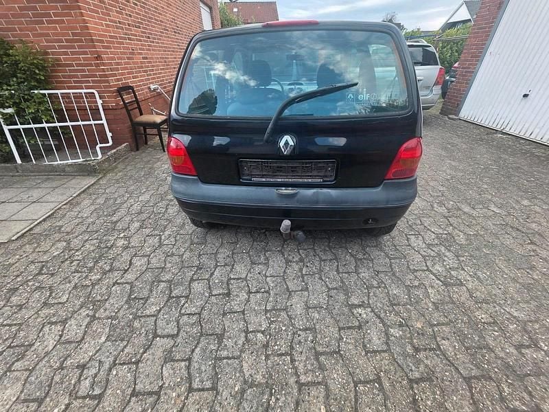 Usata Renault Twingo 58 CV (42 kW) 2006 Nero Utilitaria