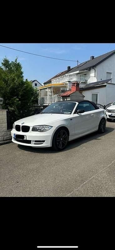 Weiß Gebraucht 2008 BMW 120 Cabriolet Cabrio | 6.000 € (Guter Preis) - Bild 1/4
