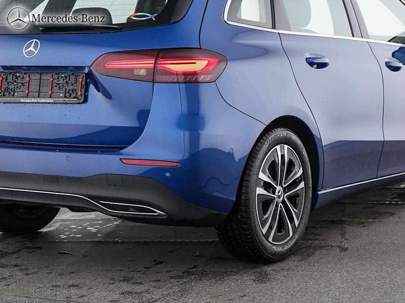 Gebraucht Mercedes B200 Progressive 150 PS (110 kW) 2025 Metalliclack spektralblau Van / Kleinbus