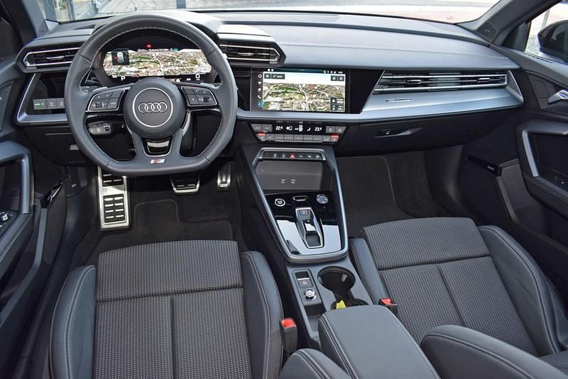 Gebraucht Audi A3 S-Line 150 PS (110 kW) 2024 Mythosschwarz metallic Limousine