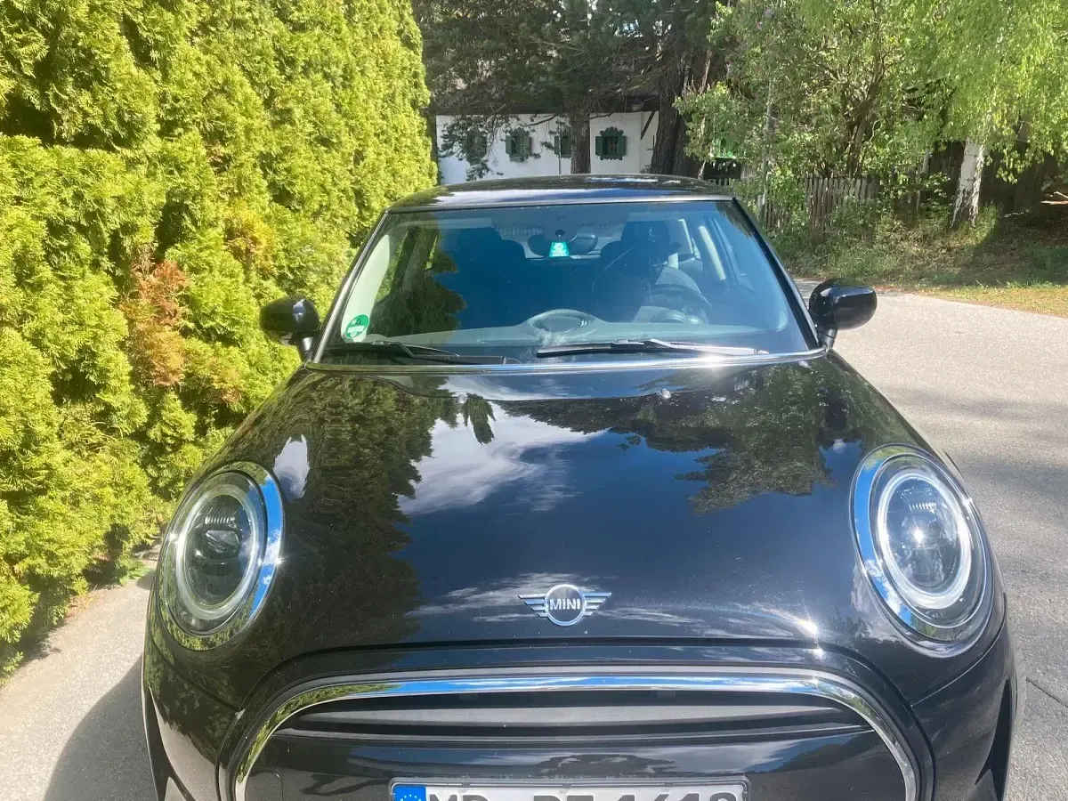 Usata Mini ONE 75 CV (55 kW) 2021 Nero Utilitaria