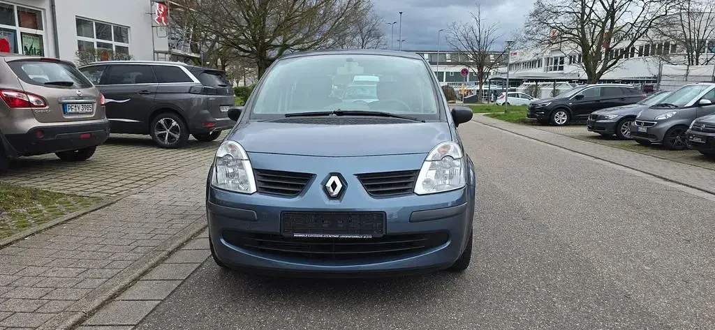 Używany Renault Modus Avantage 101 KM (74 kW) 2007 Szary Minivan