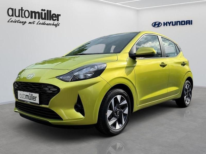 Gelb Neu 2025 Hyundai i10 Trend Kleinwagen | 18.788 € (Etwas zu teuer) - Bild 1/4