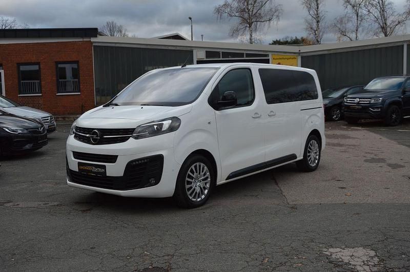 Weiß Gebraucht 2021 Opel Zafira Life Van | 21.440 € (Guter Preis) - Bild 1/4