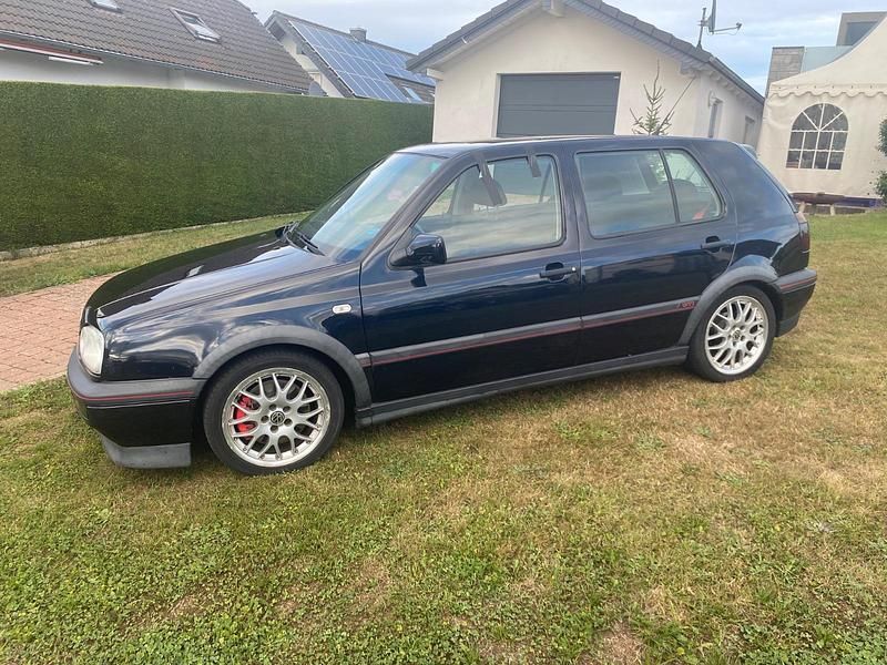 Gebraucht VW Golf III GTI 150 PS (110 kW) 1997 Violet Limousine