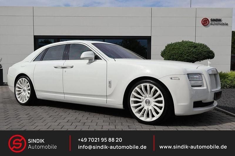 Arctic white Gebraucht 2012 Rolls Royce Ghost Limousine | 117.990 € (Etwas zu teuer) - Bild 1/4