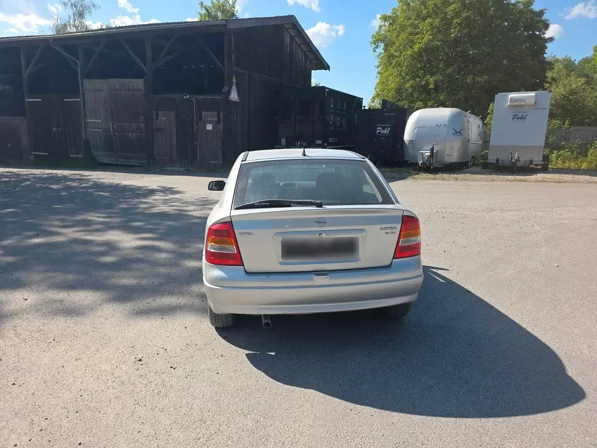Gebraucht Opel Astra Elegance 101 PS (74 kW) 2000 Grau Kombi