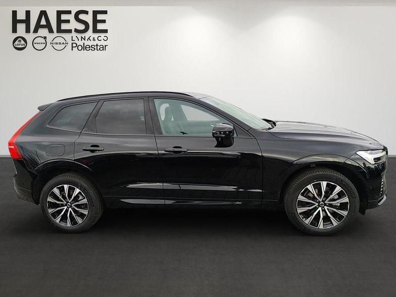 Gebraucht Volvo XC60 Plus 250 PS (183 kW) 2025 Onyx black / metallic SUV