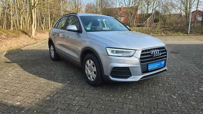 Gebraucht Audi Q3 Basis 150 PS (110 kW) 2016 Silber SUV