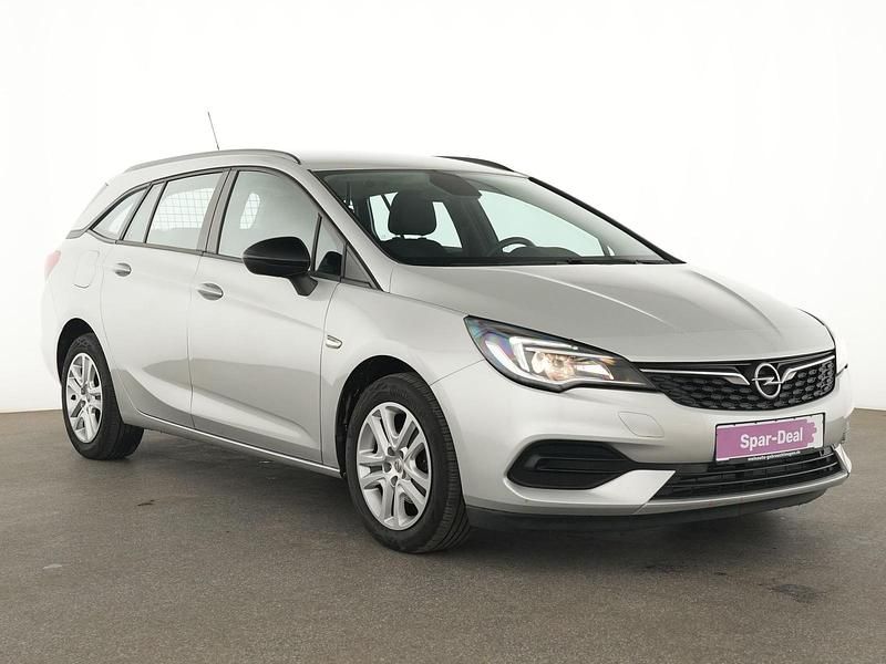 Gebraucht Opel Astra 122 PS (89 kW) 2022 Argonsilber Limousine